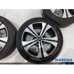 Renault - Grand Scenic - Velgen set + banden