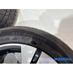 Renault - Grand Scenic - Velgen set + banden