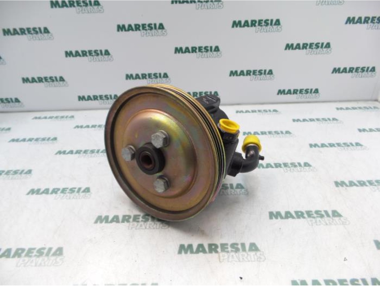 Fiat - Doblo - Power steering pump