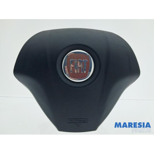 Fiat - Punto - Airbag gauche (volant)