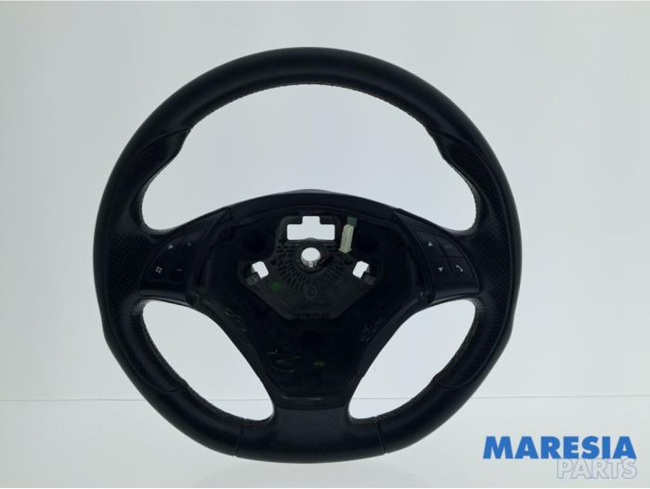 Fiat - Punto - Steering wheel