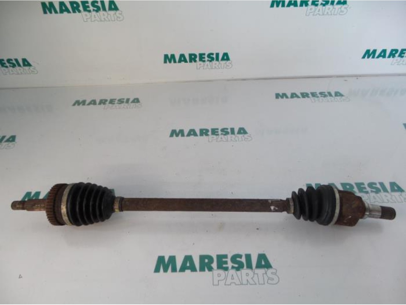 Renault - Megane Scenic - Antriebswelle links hinten