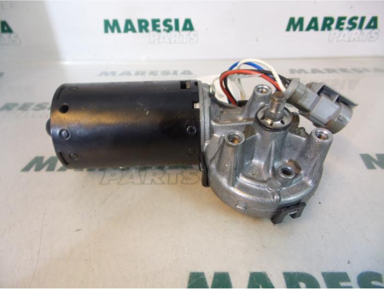Renault - Megane Scenic - Front wiper motor
