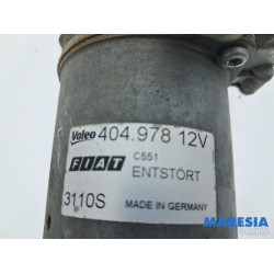 Fiat - Punto - Front wiper motor