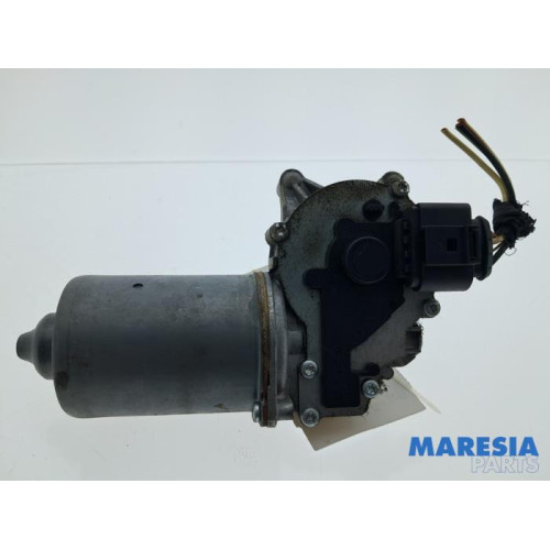 Fiat - Punto - Front wiper motor