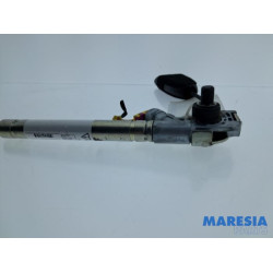 Fiat - Punto - Seatbelt tensioner, left