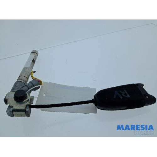 Fiat - Punto - Gordelspanner rechts