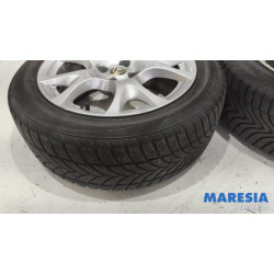 Alfa Romeo - Mito - Sportvelgenset + winterbanden