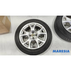 Alfa Romeo - Mito - Sportvelgenset + winterbanden