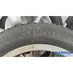 Alfa Romeo - Mito - Sportvelgenset + winterbanden