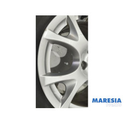 Alfa Romeo - Mito - Sportvelgenset + winterbanden