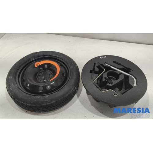 Alfa Romeo - Mito - Krikset + reservewiel