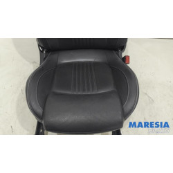 Alfa Romeo - Mito - Stoel rechts