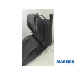 Alfa Romeo - Mito - Stoel rechts