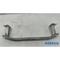 Renault - Captur - Front bumper frame