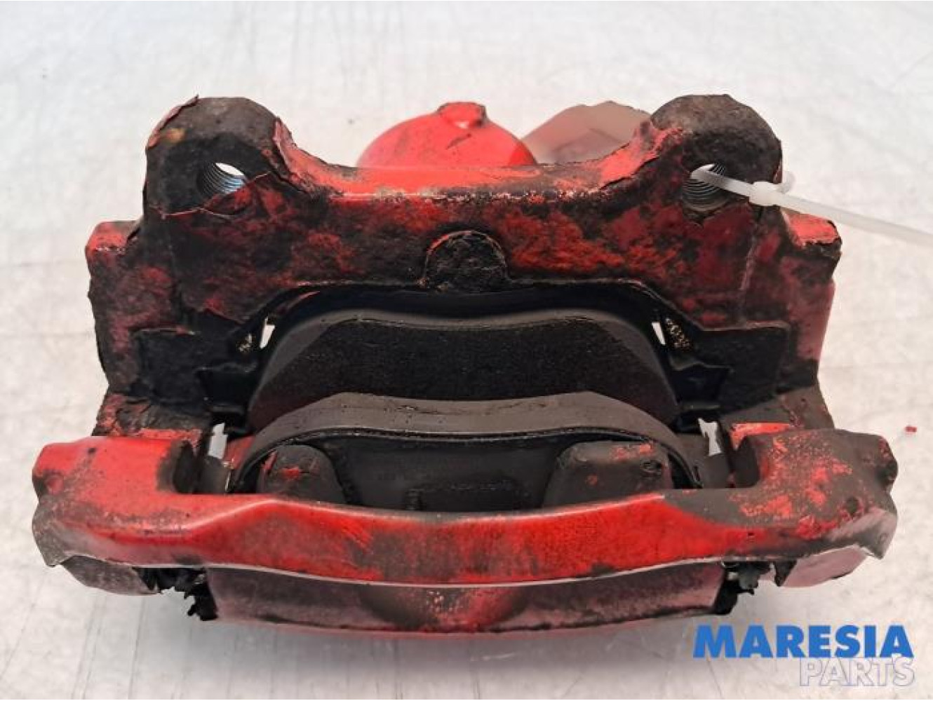 Fiat - Punto - Front brake calliper, right