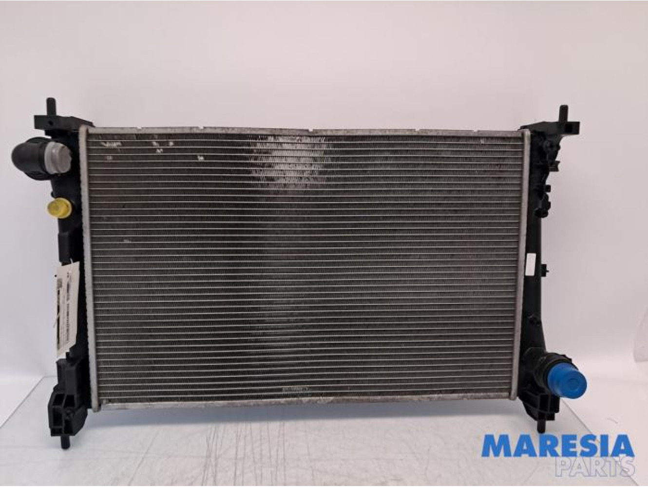 Fiat - Punto - Radiator