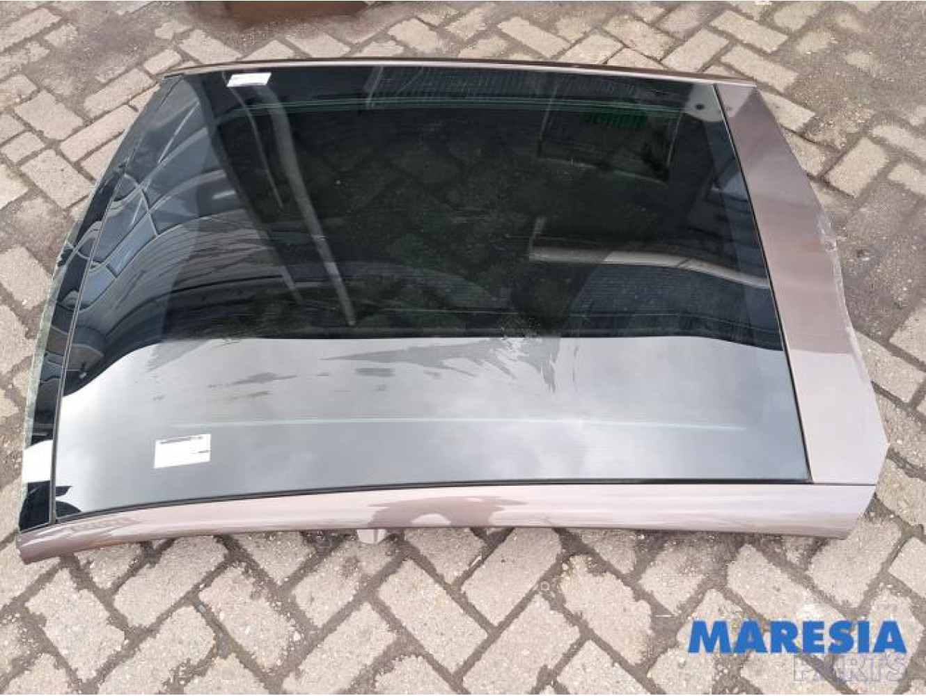 Peugeot - 308 - Panoramic roof