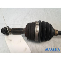 Peugeot - 108 - Front drive shaft, left