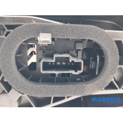 Citroen - Jumpy - Feu arrière gauche