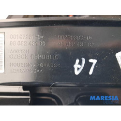 Citroen - Jumpy - Feu arrière gauche