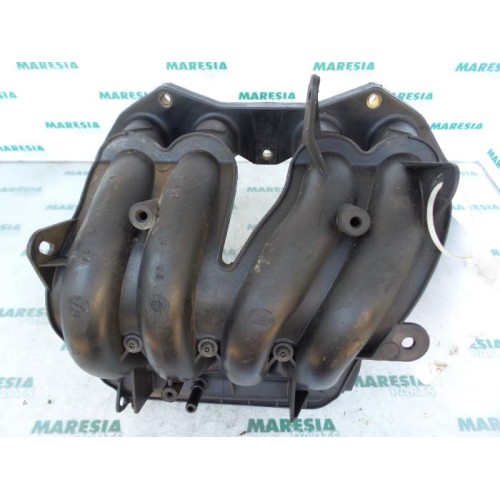 Peugeot - 206 - Intake manifold