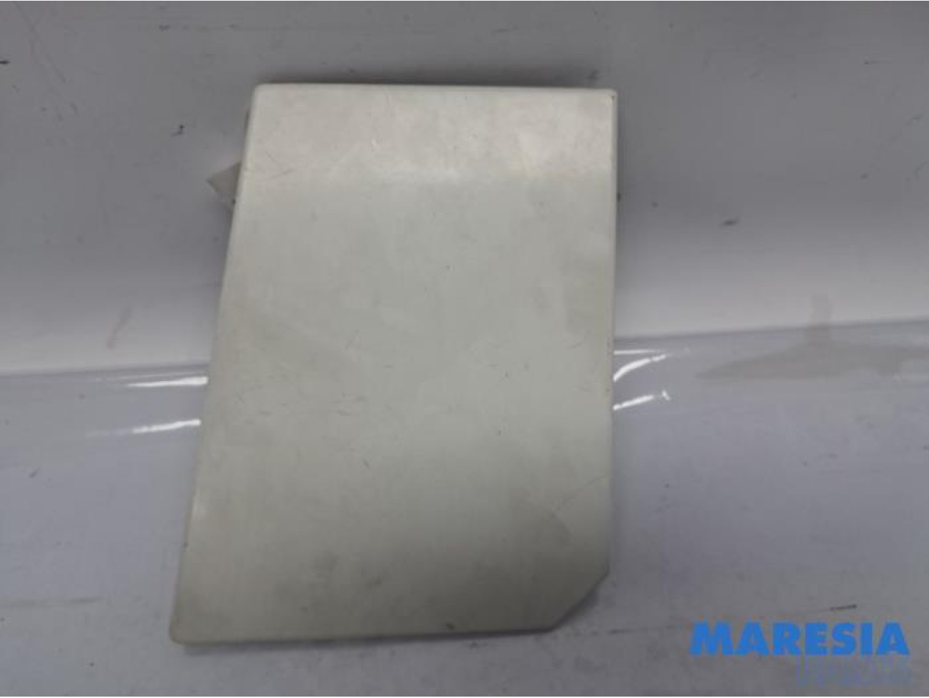 Fiat - Ducato - Tank cap cover