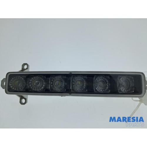 Peugeot - 108 - Veilleuse gauche