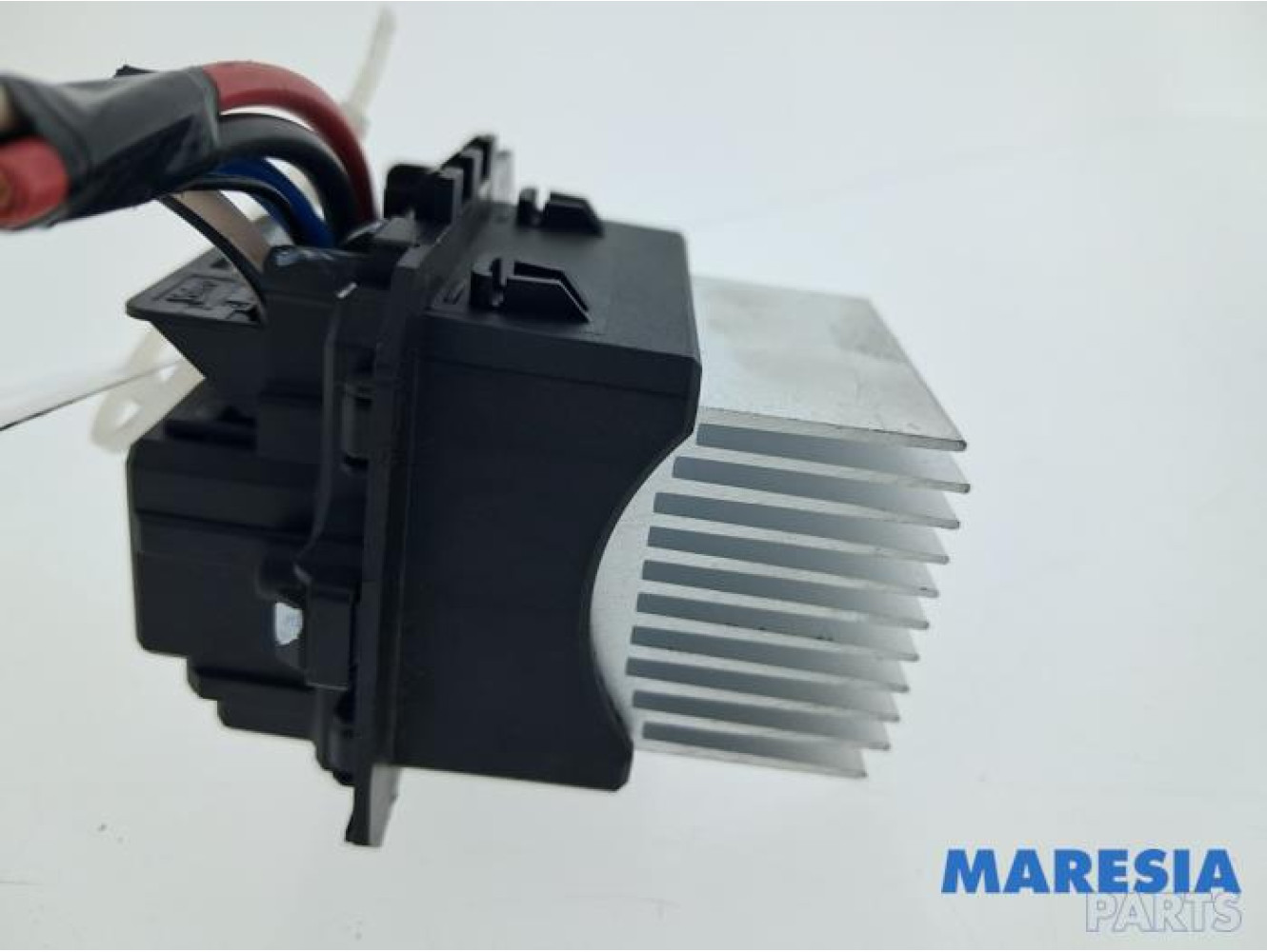 Peugeot - 108 - Kachel Weerstand