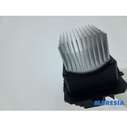 Peugeot - 108 - Kachel Weerstand