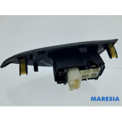 Peugeot - 108 - Elektrisch Raam Schakelaar