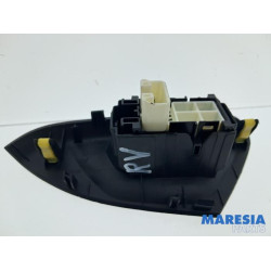 Peugeot - 108 - Elektrisch Raam Schakelaar