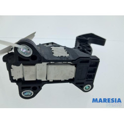 Peugeot - 108 - Accelerator pedal