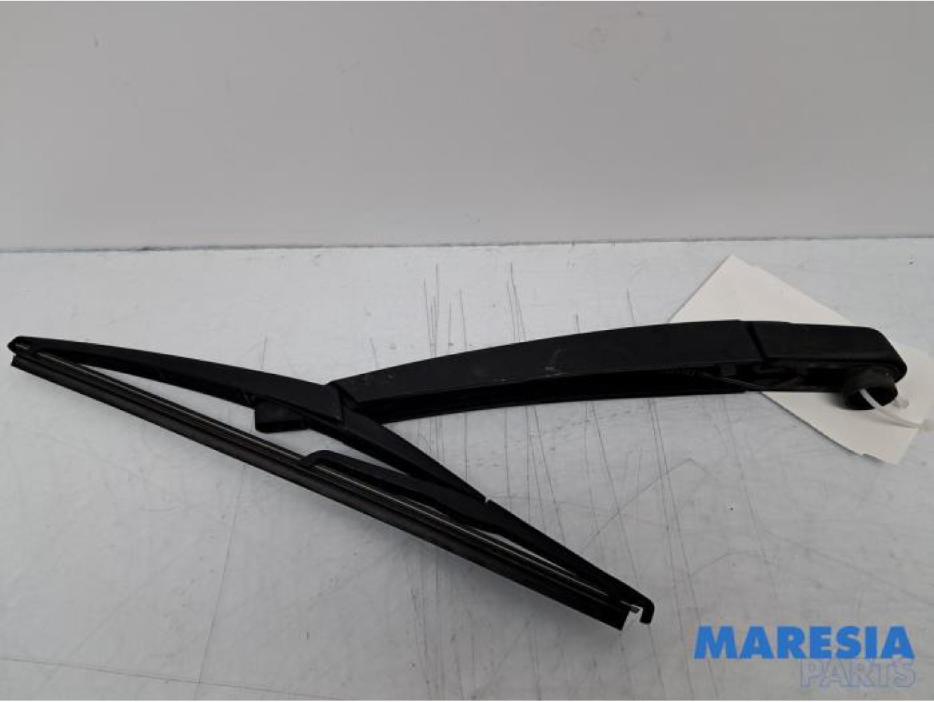 Alfa Romeo - Mito - Ruitenwisserarm achter