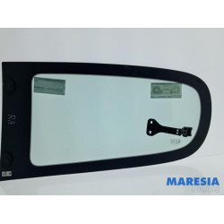 Peugeot - 108 - Portierruit 4Deurs rechts-achter