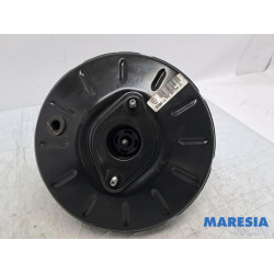 Renault - Captur - Brake servo