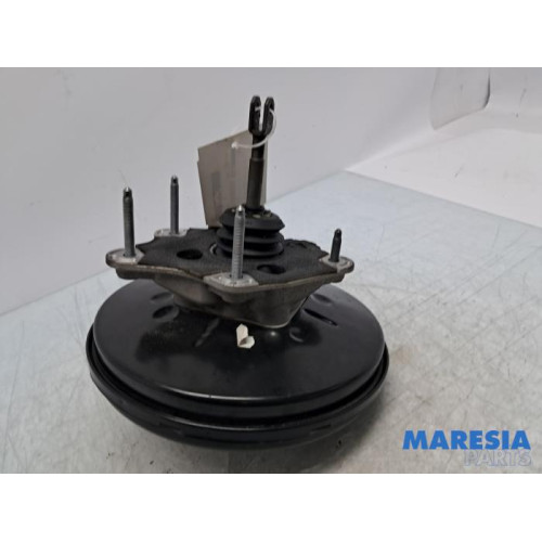 Renault - Captur - Brake servo