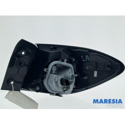 Renault - Captur - Feu arrière gauche