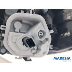 Renault - Captur - Feu arrière gauche