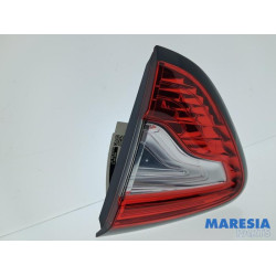 Renault - Captur - Rücklicht rechts