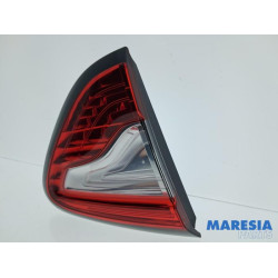 Renault - Captur - Rücklicht links