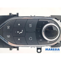 Renault - Captur - Kachel Bedieningspaneel