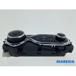 Renault - Captur - Kachel Bedieningspaneel