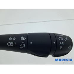 Renault - Captur - Richtungsanzeiger Schalter