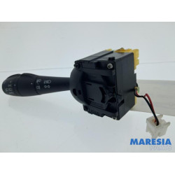 Renault - Captur - Richtungsanzeiger Schalter