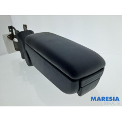 Alfa Romeo - Mito - Armleuning