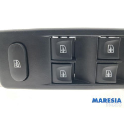 Renault - Captur - Multi-functional window switch