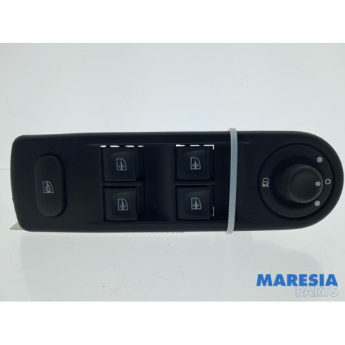 Renault - Captur - Multi-functional window switch