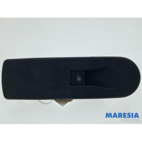 Renault - Captur - Commutateur vitre électrique