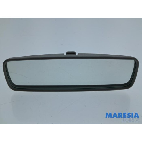 Renault - Captur - Rear view mirror